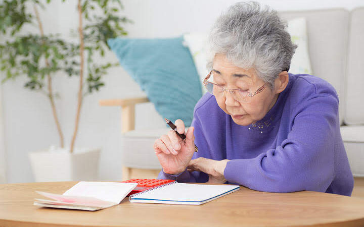 民間の医療保険は本当に必要？公的保障との違いを比べて判断する方法