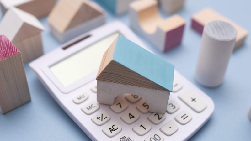 住宅ローンの金利は固定金利と変動金利はどちらを選ぶべきか？