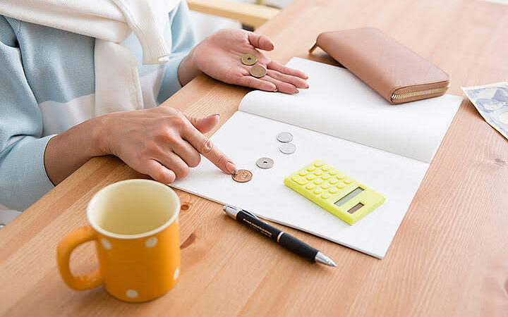 お金を貯めたい人必見！貯めるために活用すべき家計簿のつけ方