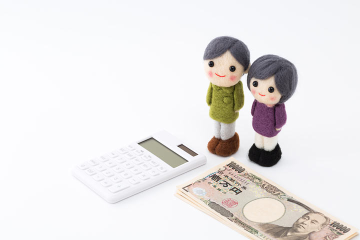 年金の所得税を控除するために必要な「扶養親族等申告書」とは？